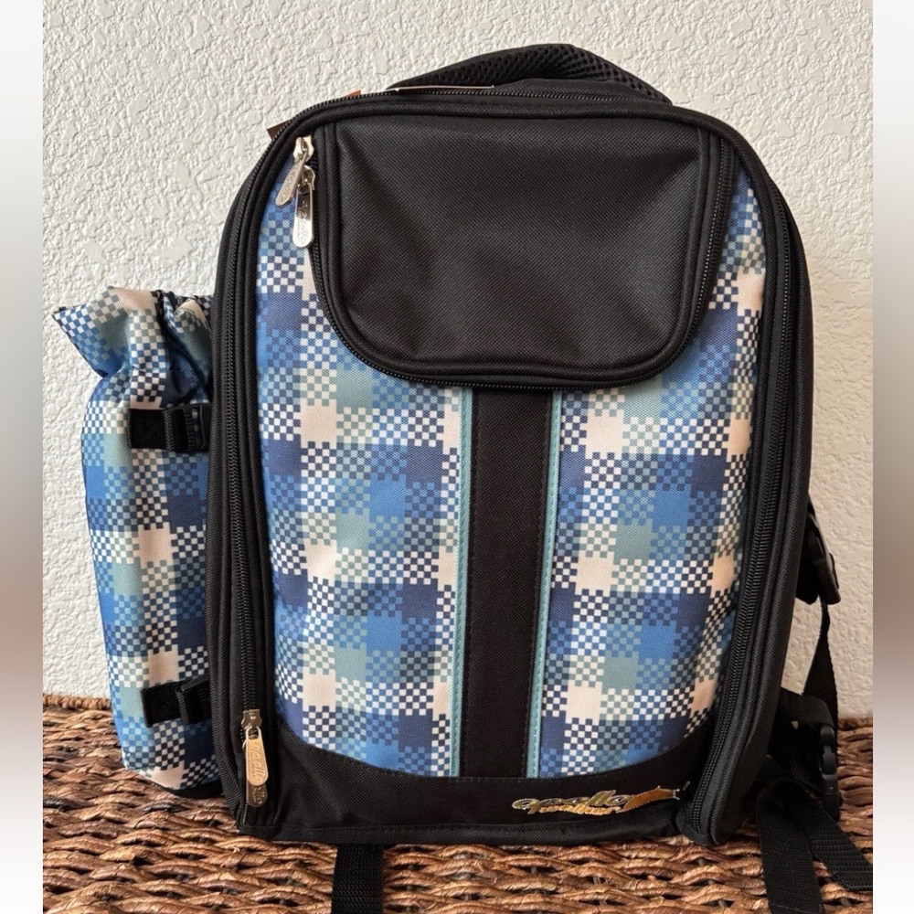 Apollo Walker Insulated Picnic Backpack Set for 2 Blue Plaid w/ Blanket